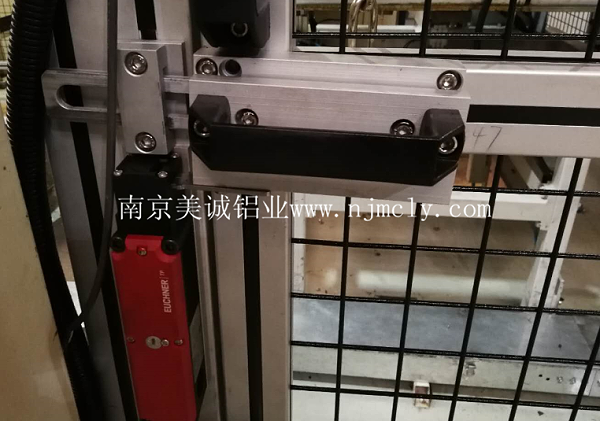 工业铝型材围栏感应门锁