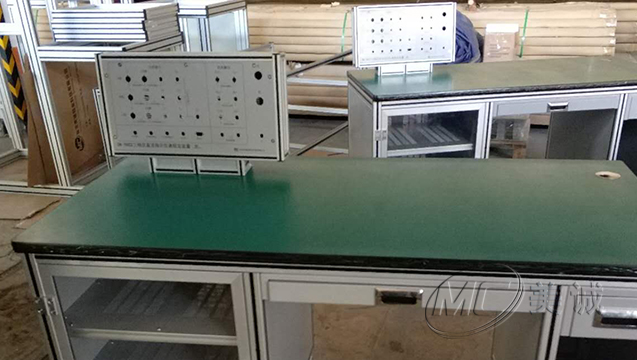 钣金电器显示屏铝型材工作台 二