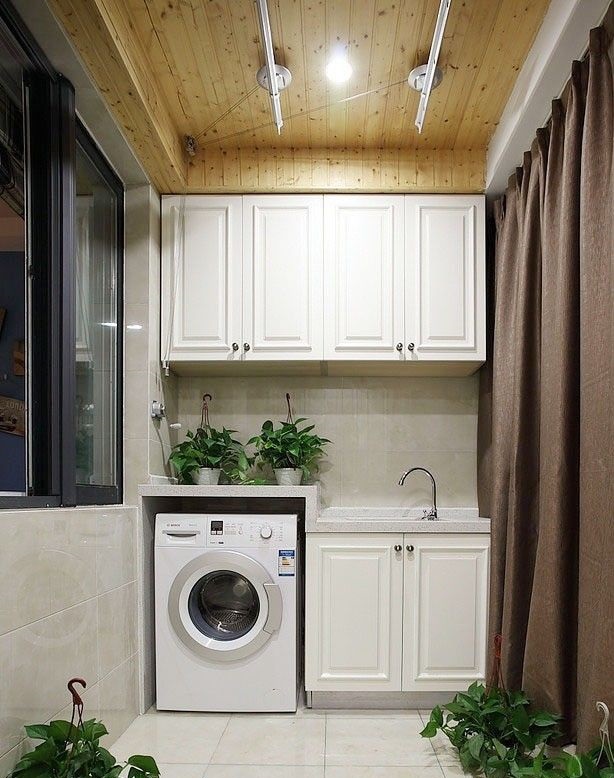 全铝卫浴柜-01（风格：简欧；颜色：白橡）