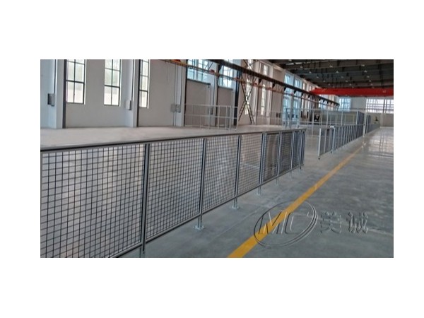 铝制品围栏和铝合金阳台护栏的区别